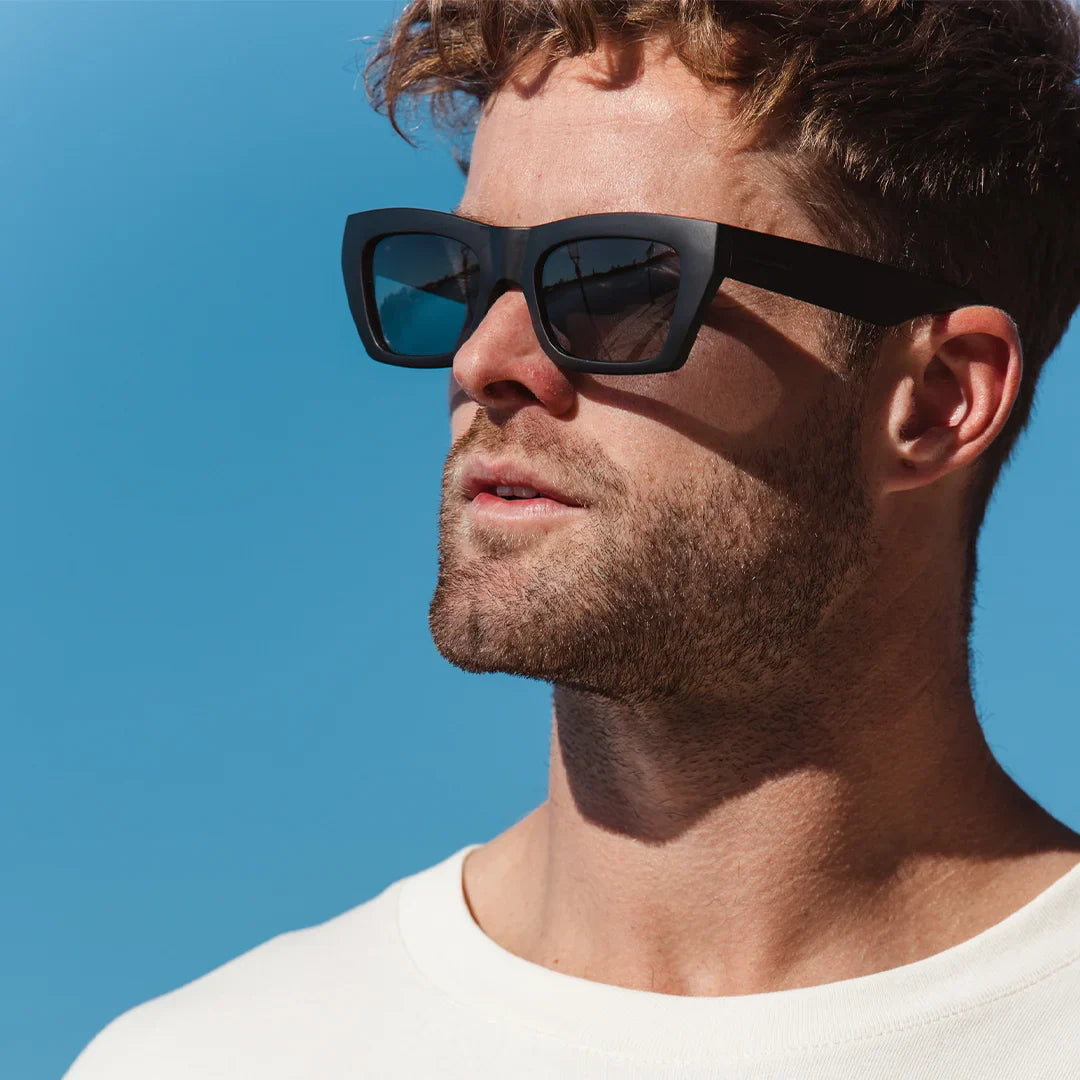 Solis Matt Black Frame Grey - Image 3