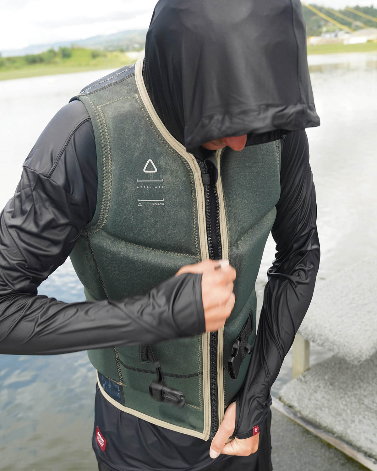 Mens Affiliate Life Jacket Olive - Image 6