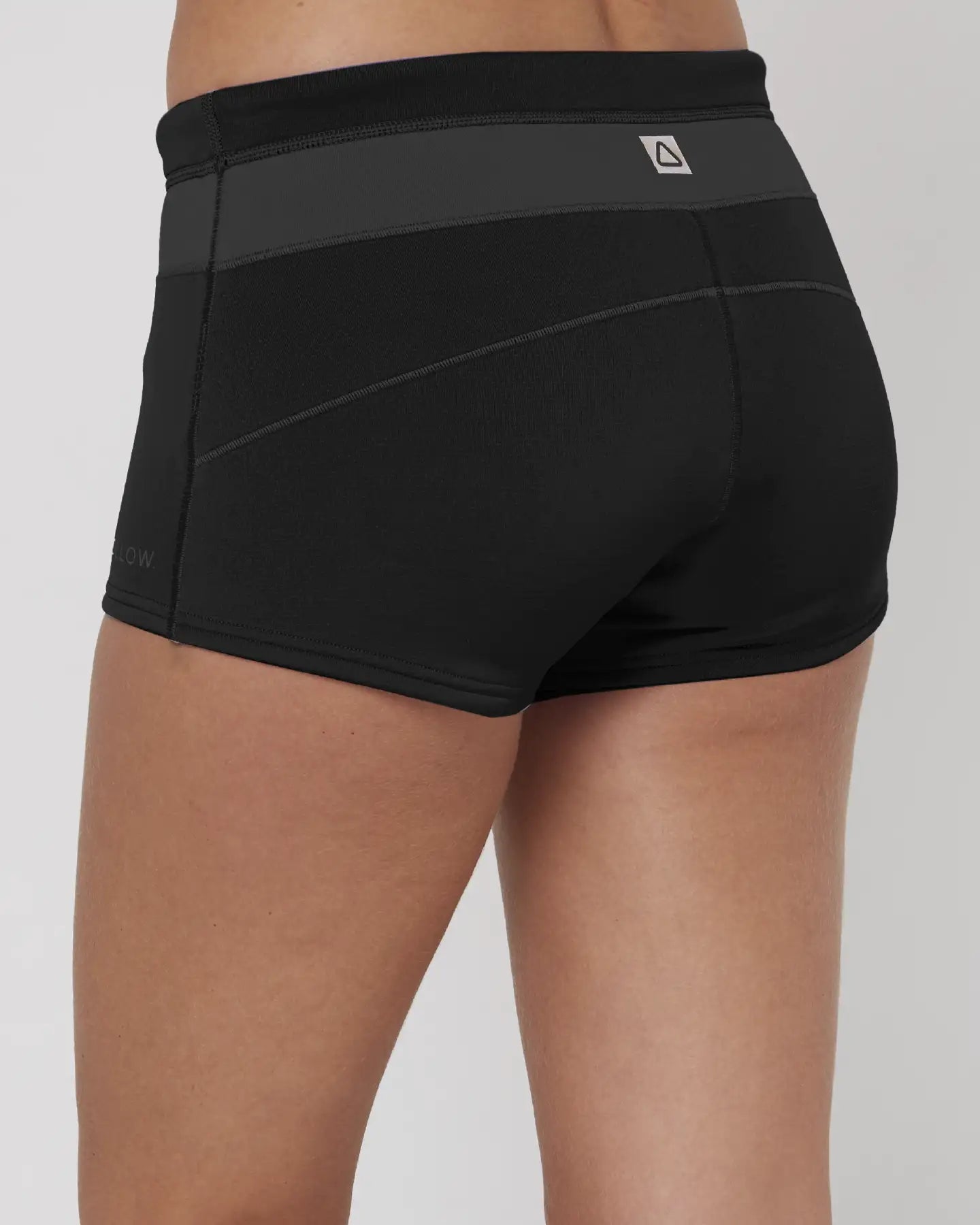 Womens Wetsuit Shorts Black - Image 4