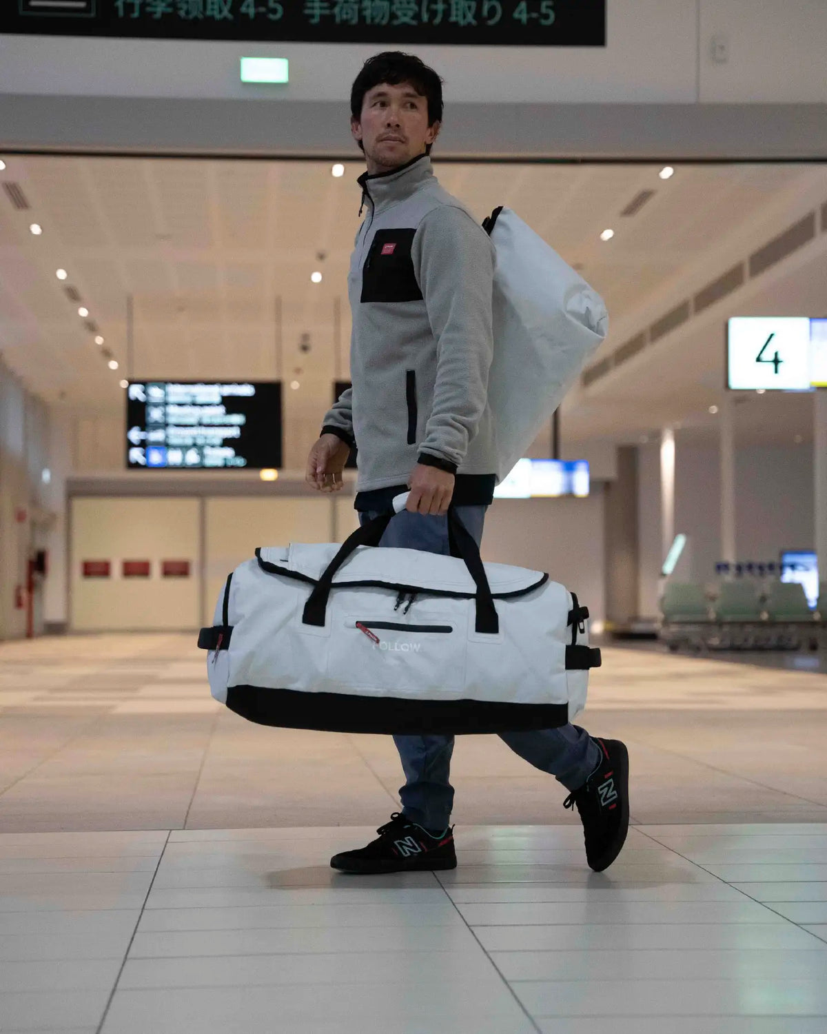 Life Duffel Bag Light Grey - Image 3