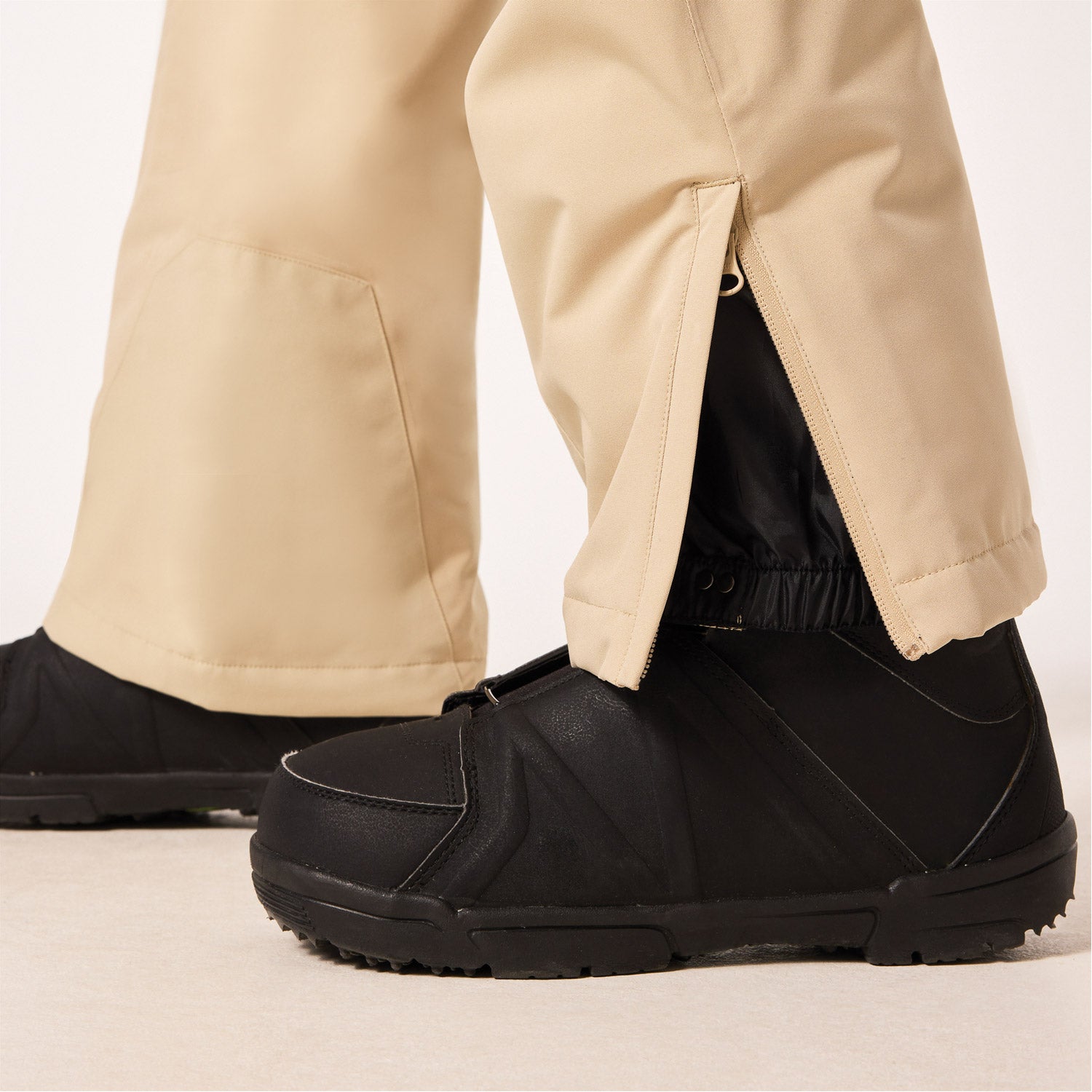 Best Cedar RC Insulated Snowboard Pants