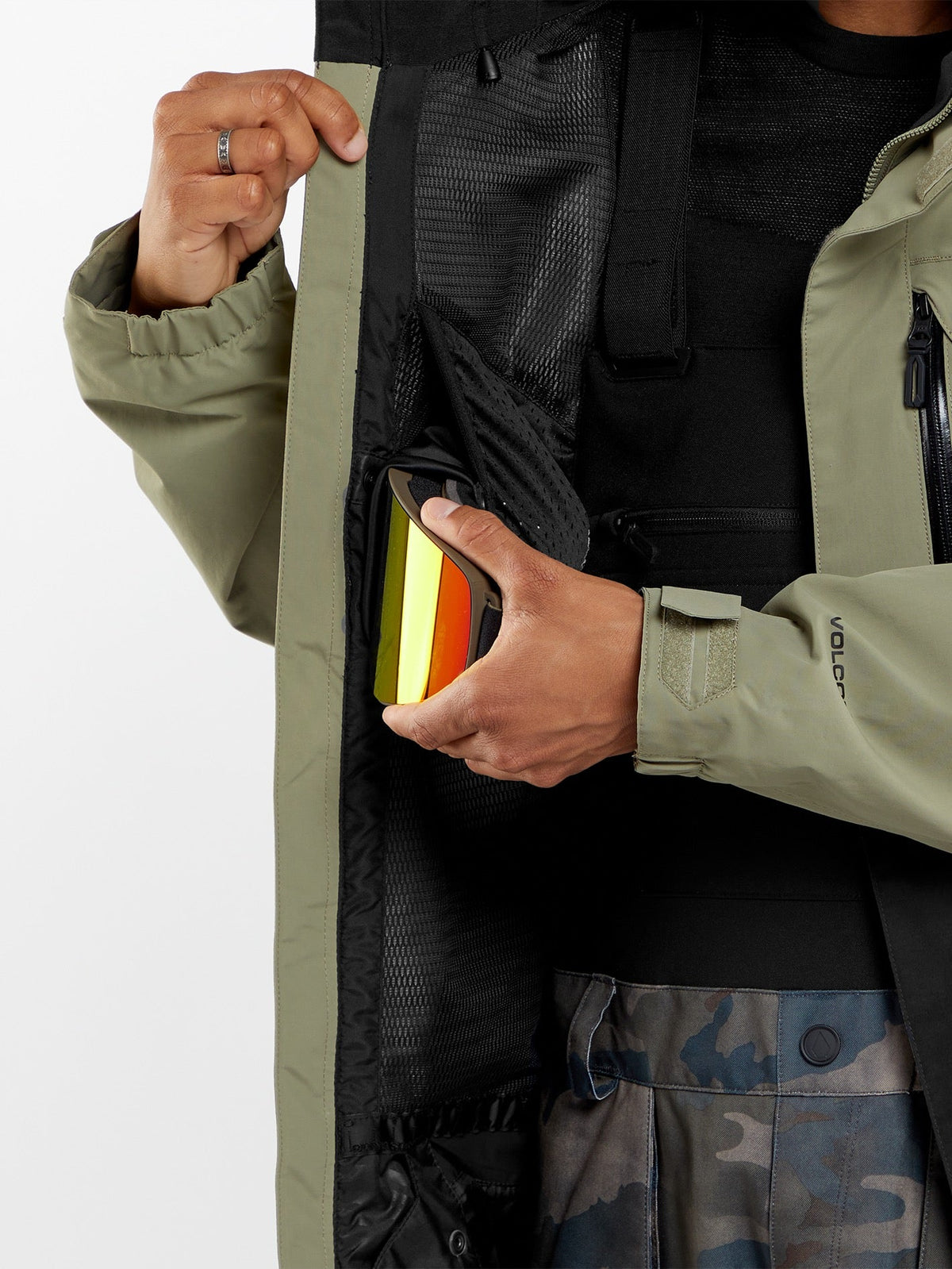 Mens L Gore-Tex Jacket