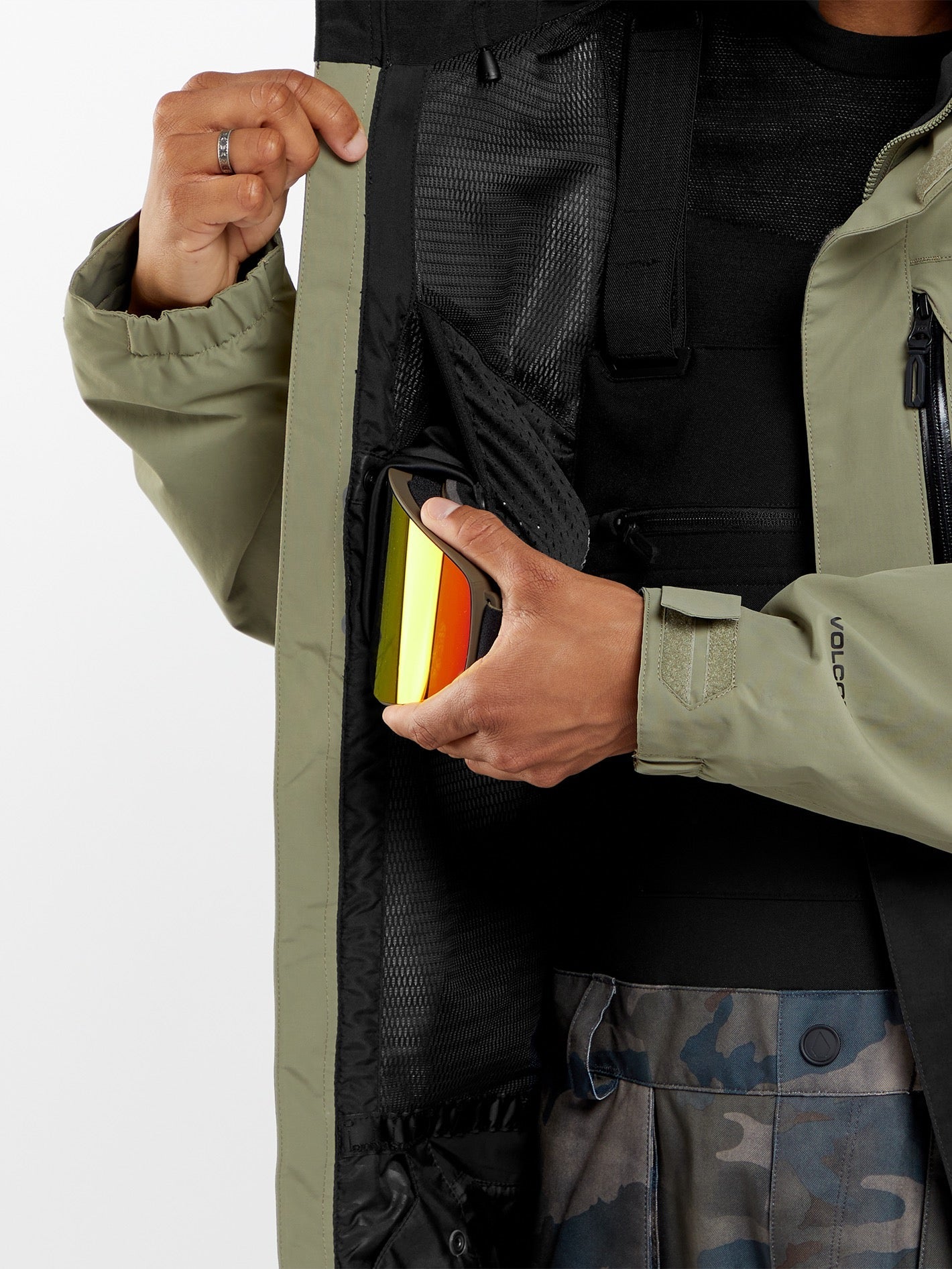 Mens L Gore-Tex Jacket