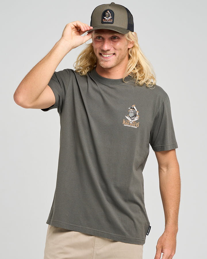 CAPTAIN SHIP FACED SS TEE