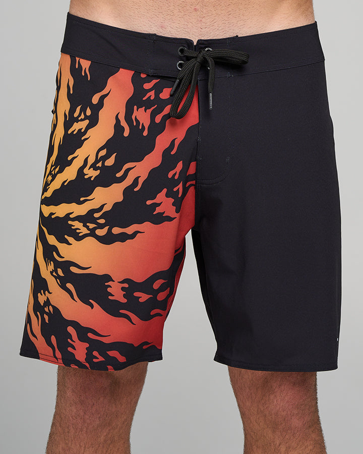 SKULL SPIRAL 18" BOARDSHORT