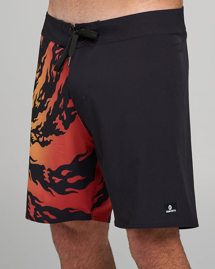 SKULL SPIRAL 18" BOARDSHORT