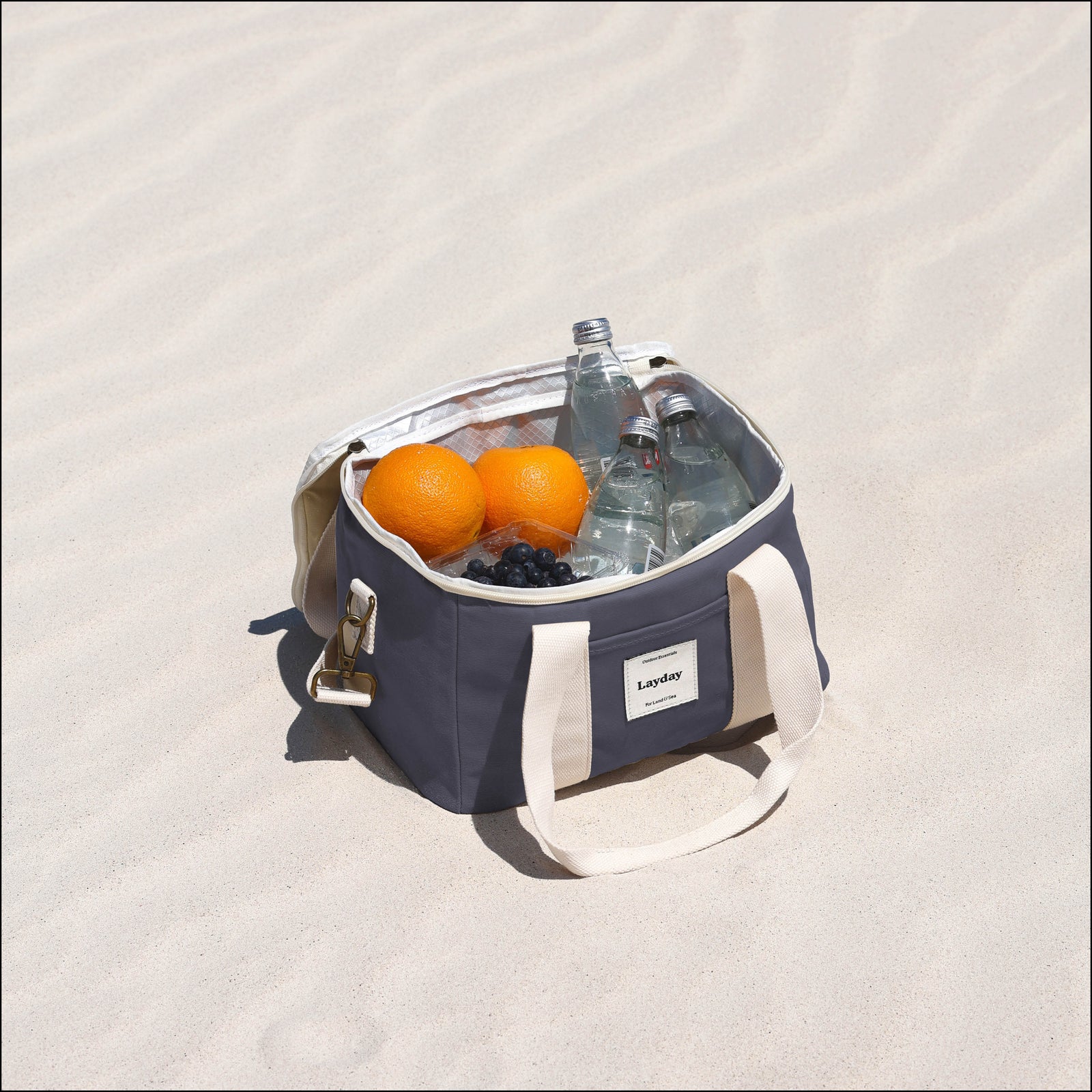 Voyage Cooler Navy - Image 4