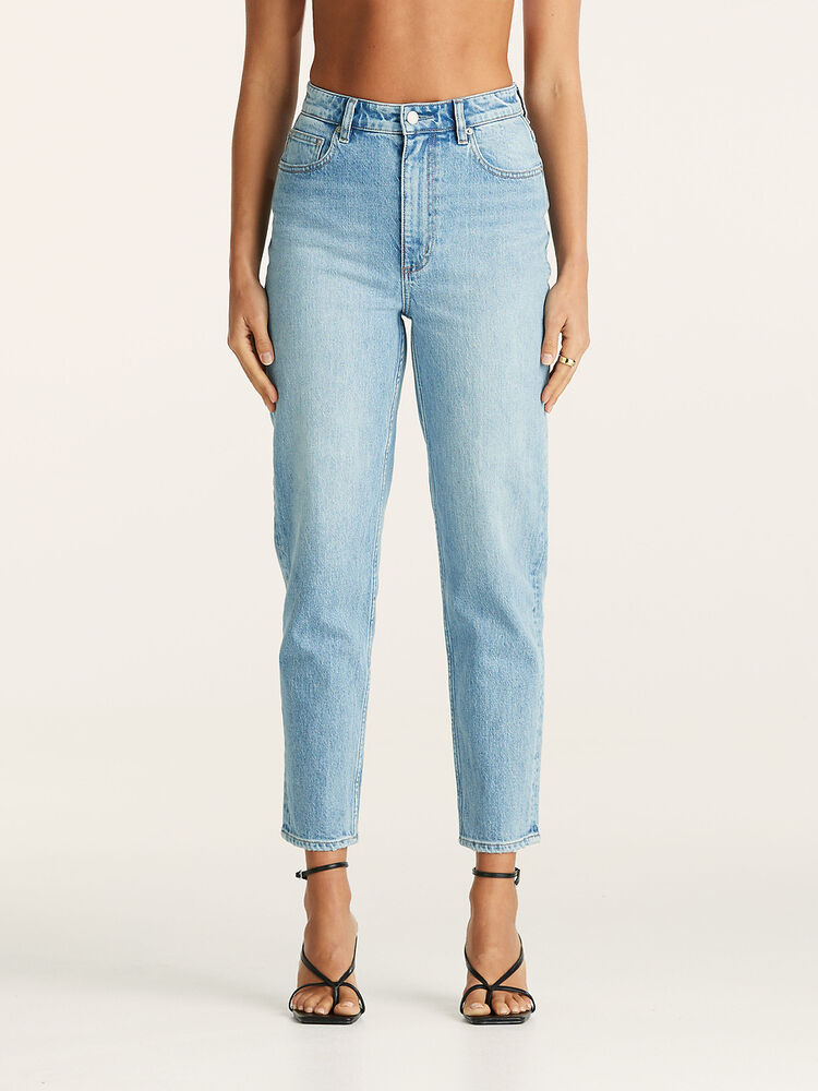 High Moms Slim Jean