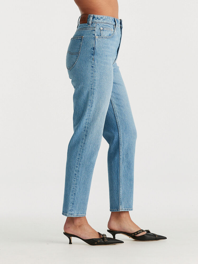 High Moms Slim Jean