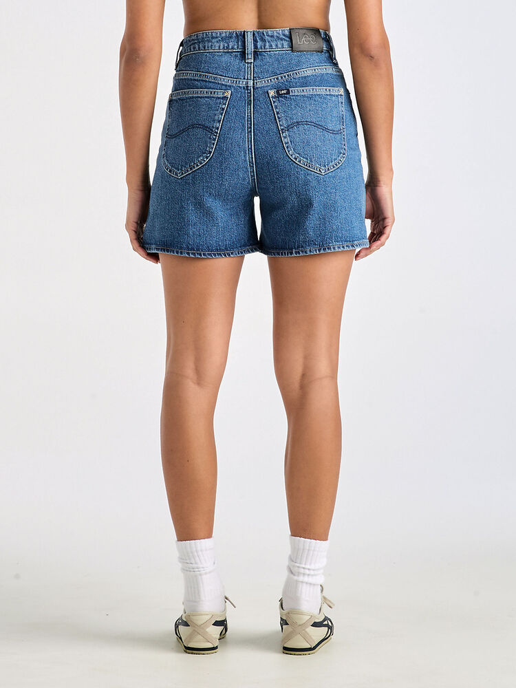 High Mom Slim Short