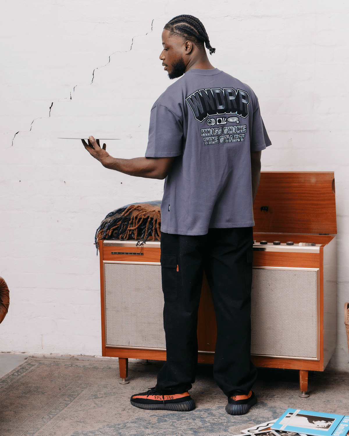 ALL ROUNDER HEAVY WEIGHT TEE - CHARCOAL