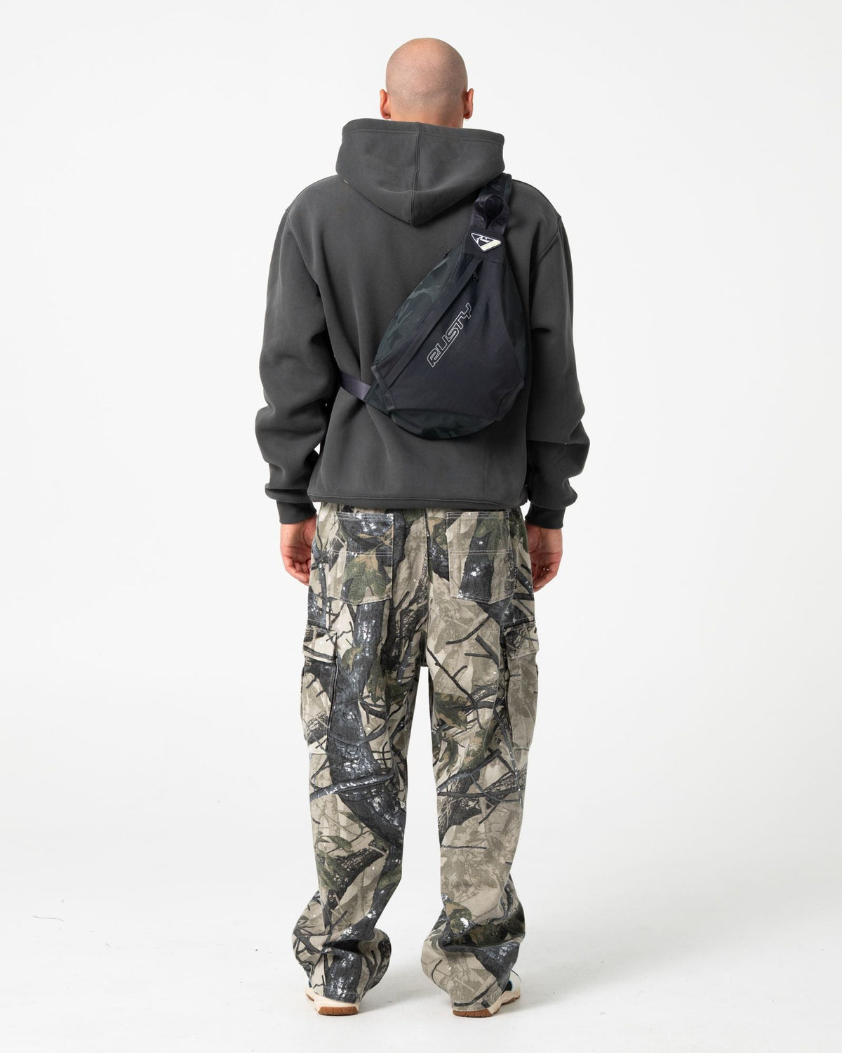 Mens Outliner Fleece Hooded Jumper Carbon - Image 5