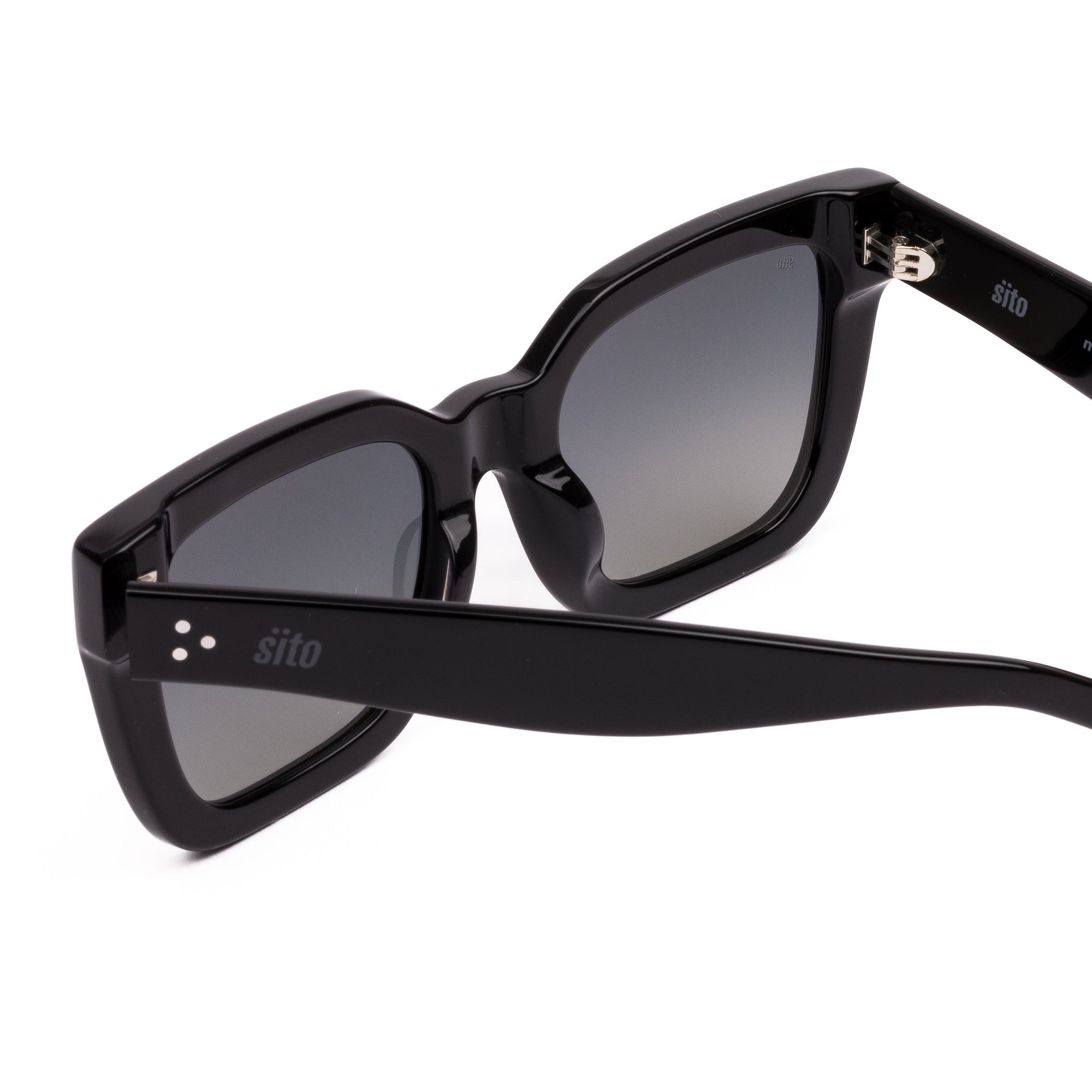 Harlow Black Polarised Sunglasses