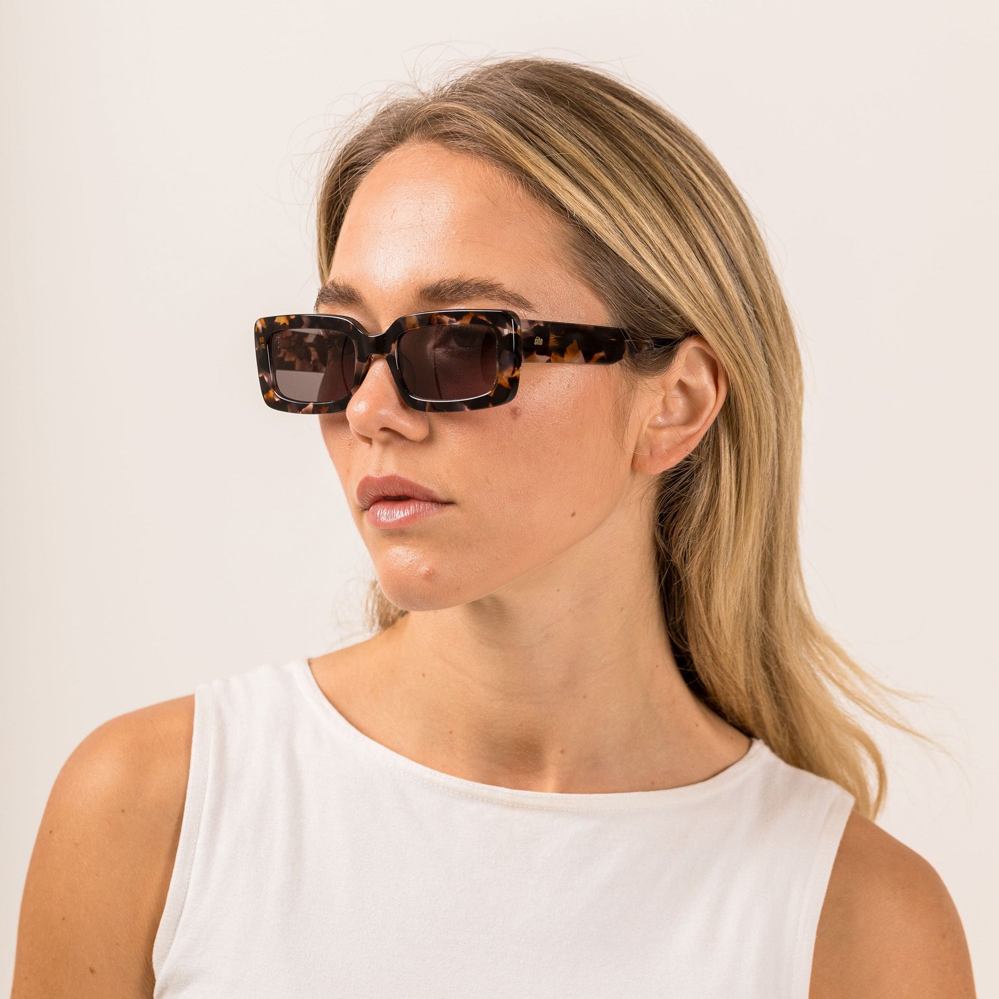 Odessa Pebble Tort Sunglasses