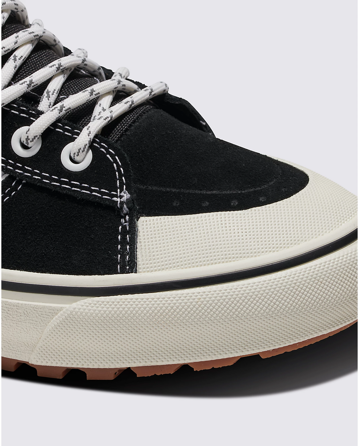 MTE Sk8-Hi Waterproof Insulated Shoe