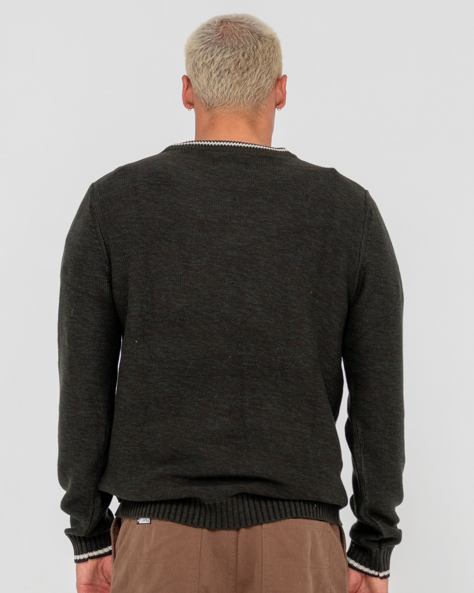Skyliner Tipped Crew Knit
