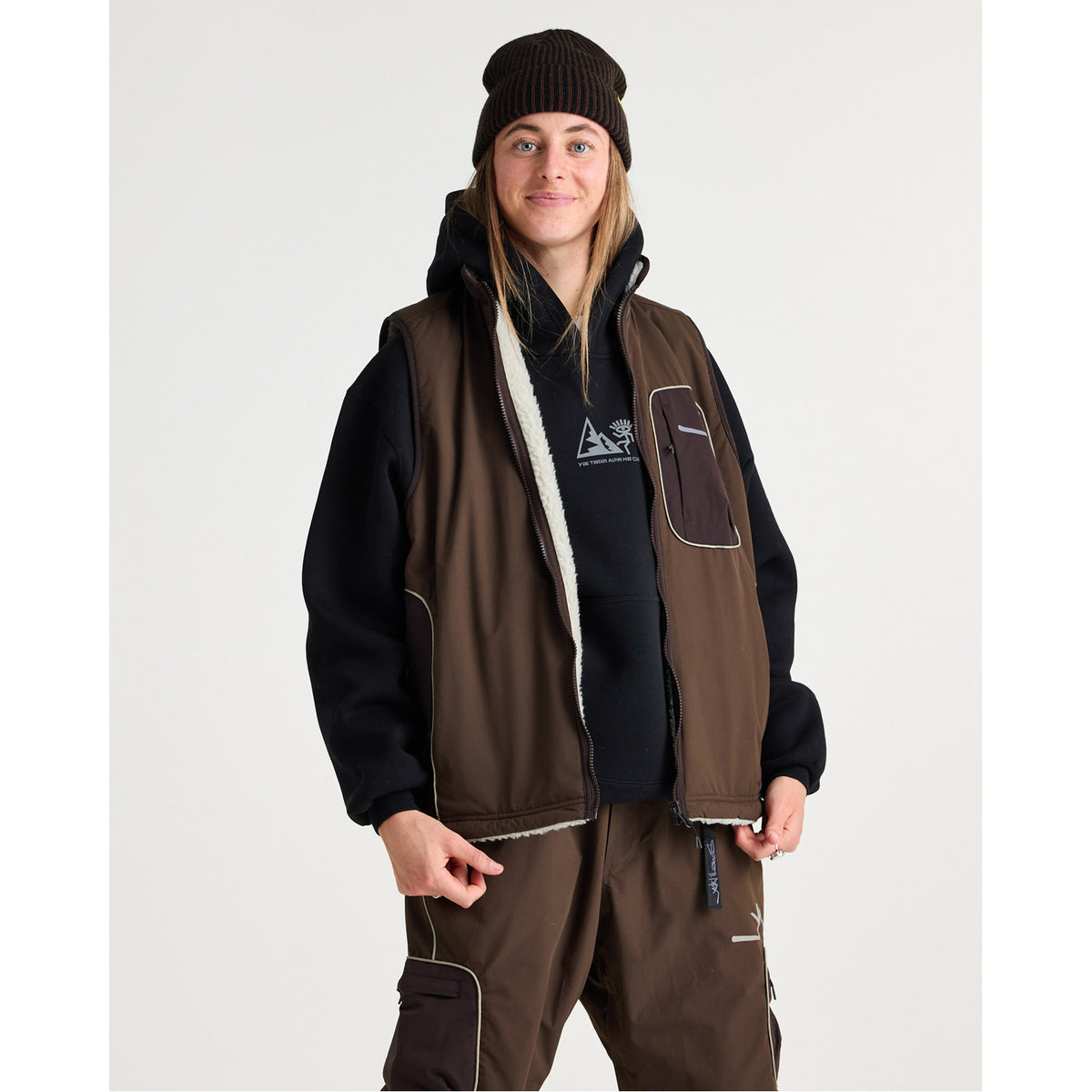 Mobbin Vest