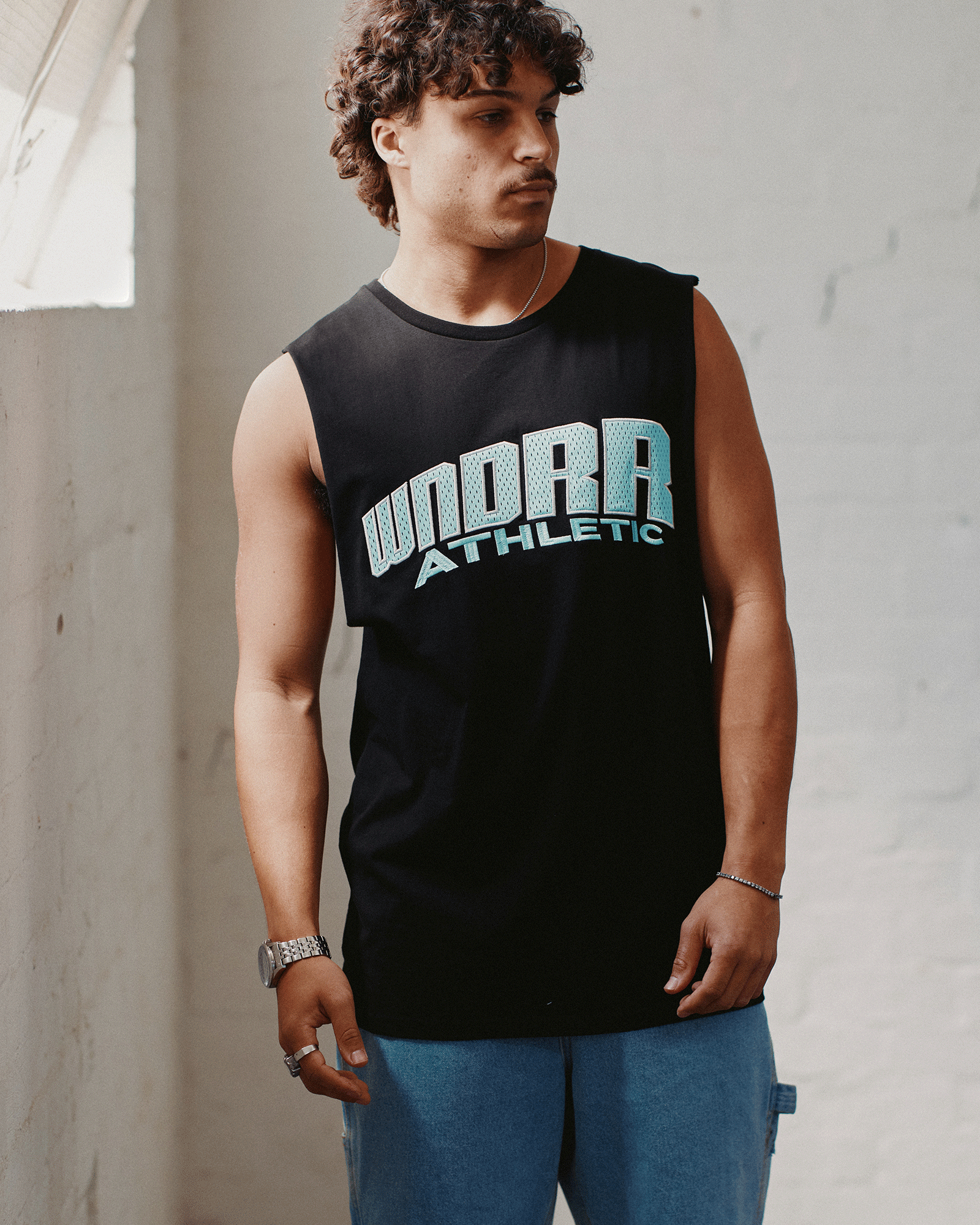 SHIFT MUSCLE TOP - BLACK