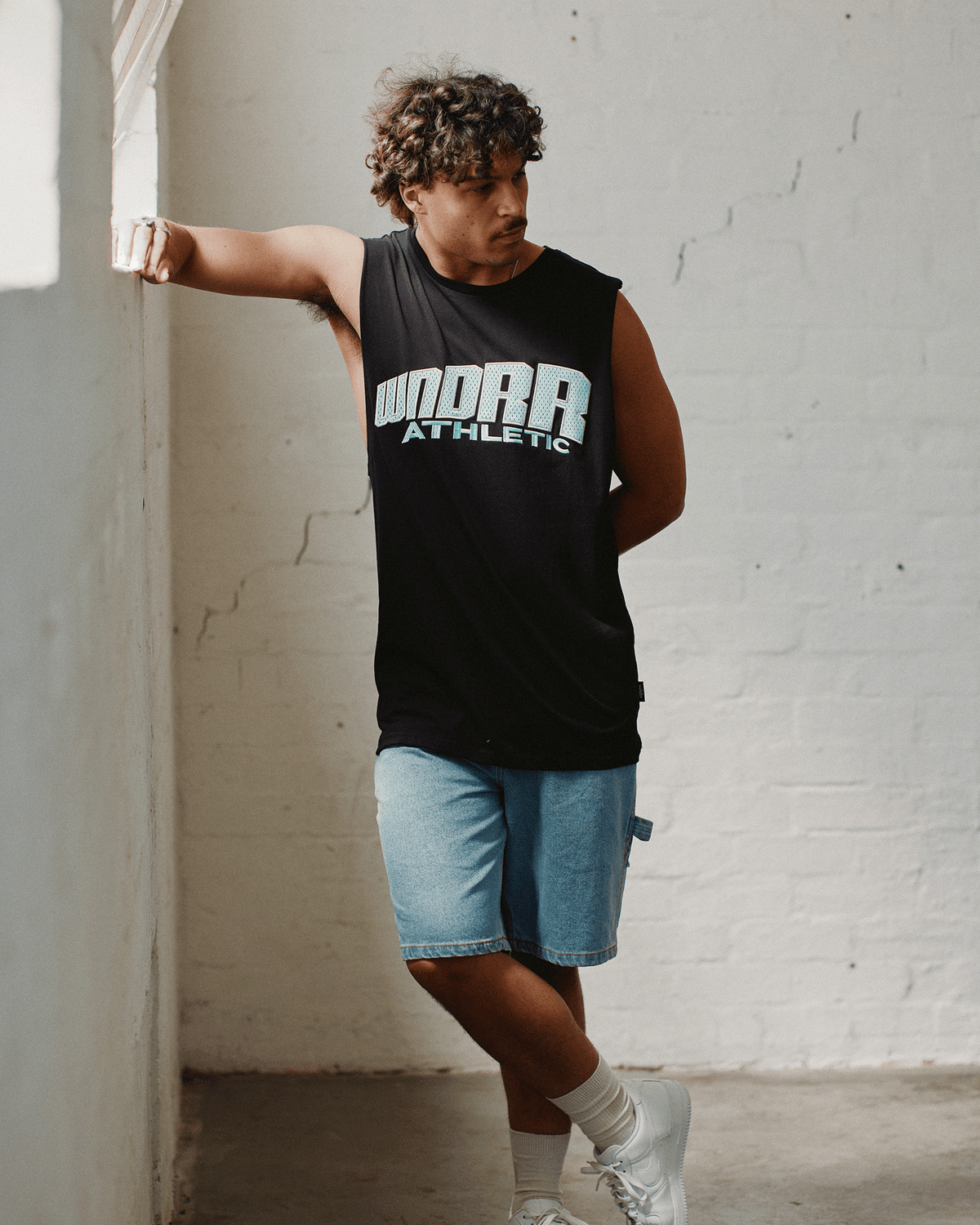 SHIFT MUSCLE TOP - BLACK