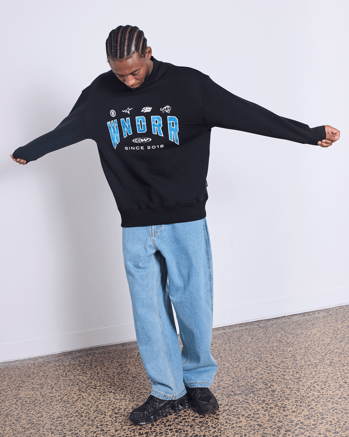 Mens Hashi Crew Sweater Black - Image 5