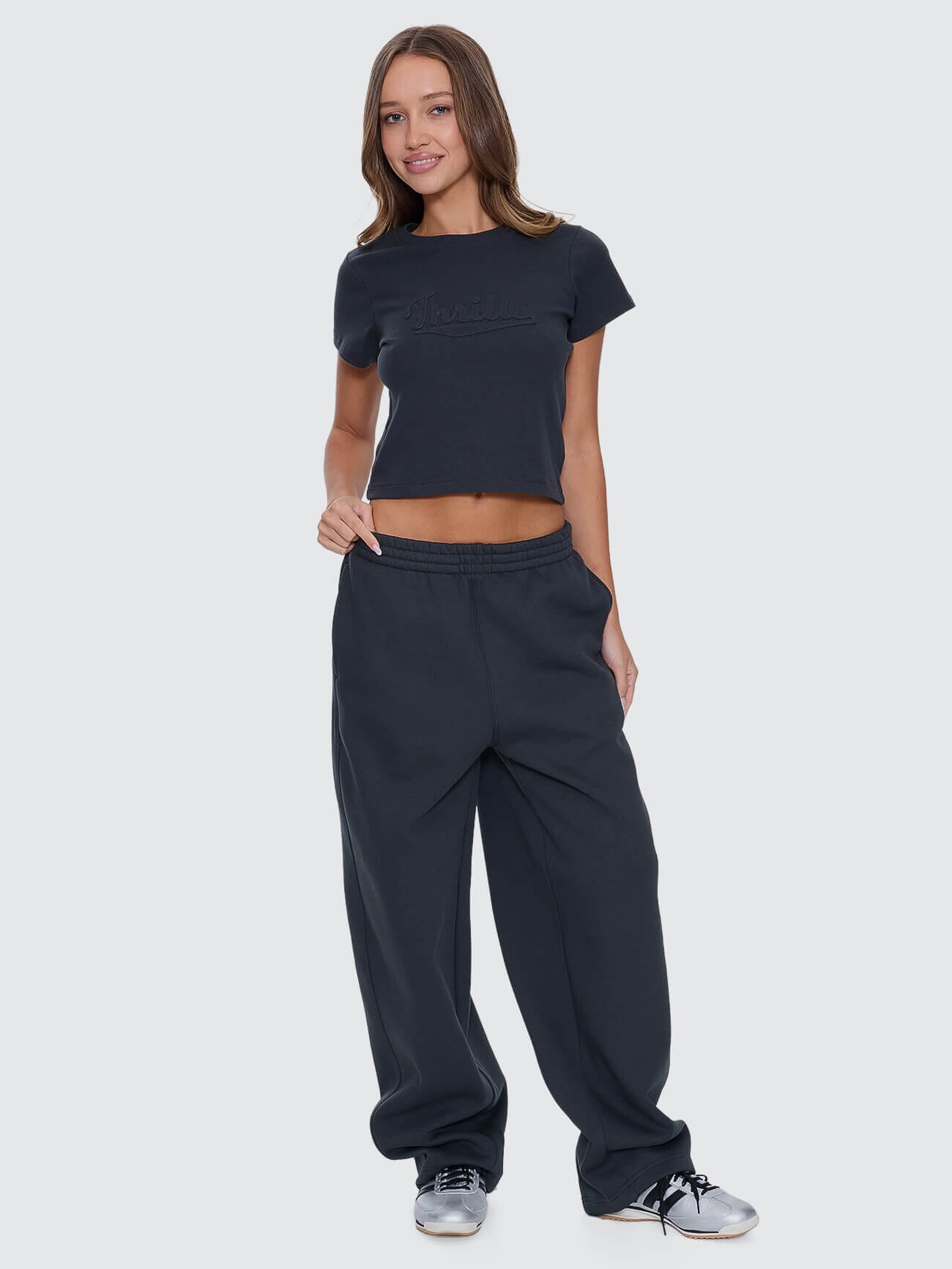 Womens Playmaker Track Pant Carbon - Image 7