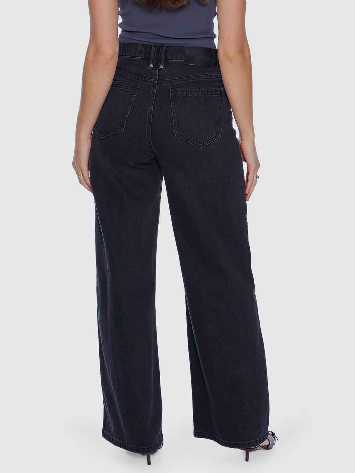 Womens Hunter High Rise Wide Denim Aged Black - Image 4