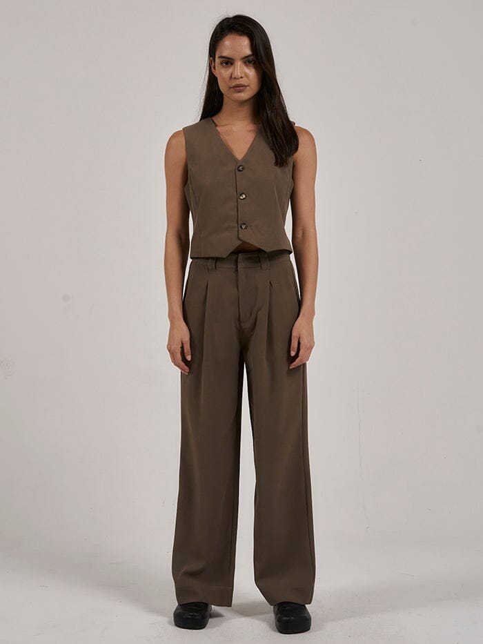 Agnes Vest