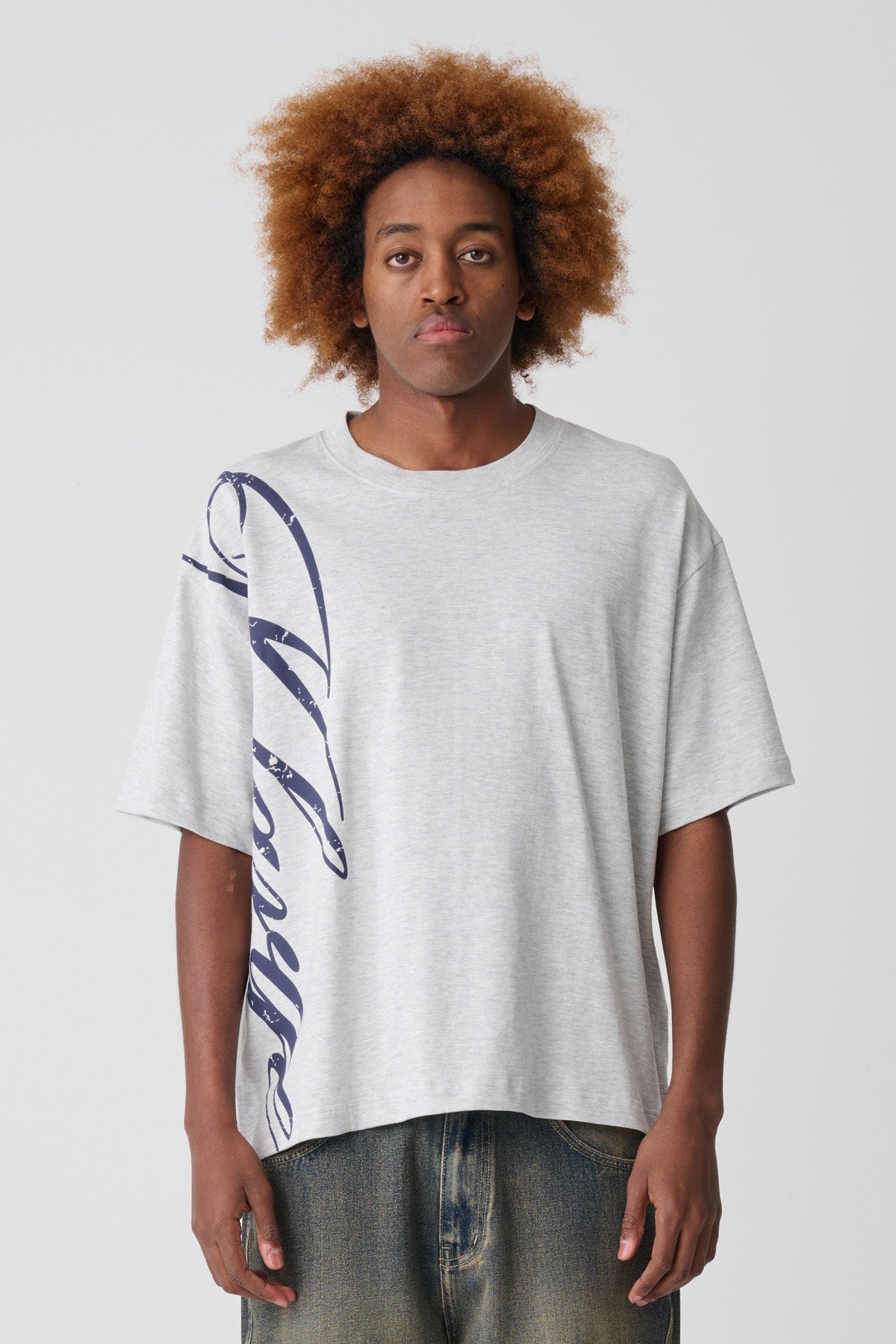 Mens Side Script Gorilla Fit T Shirt Snow Marle - Image 2