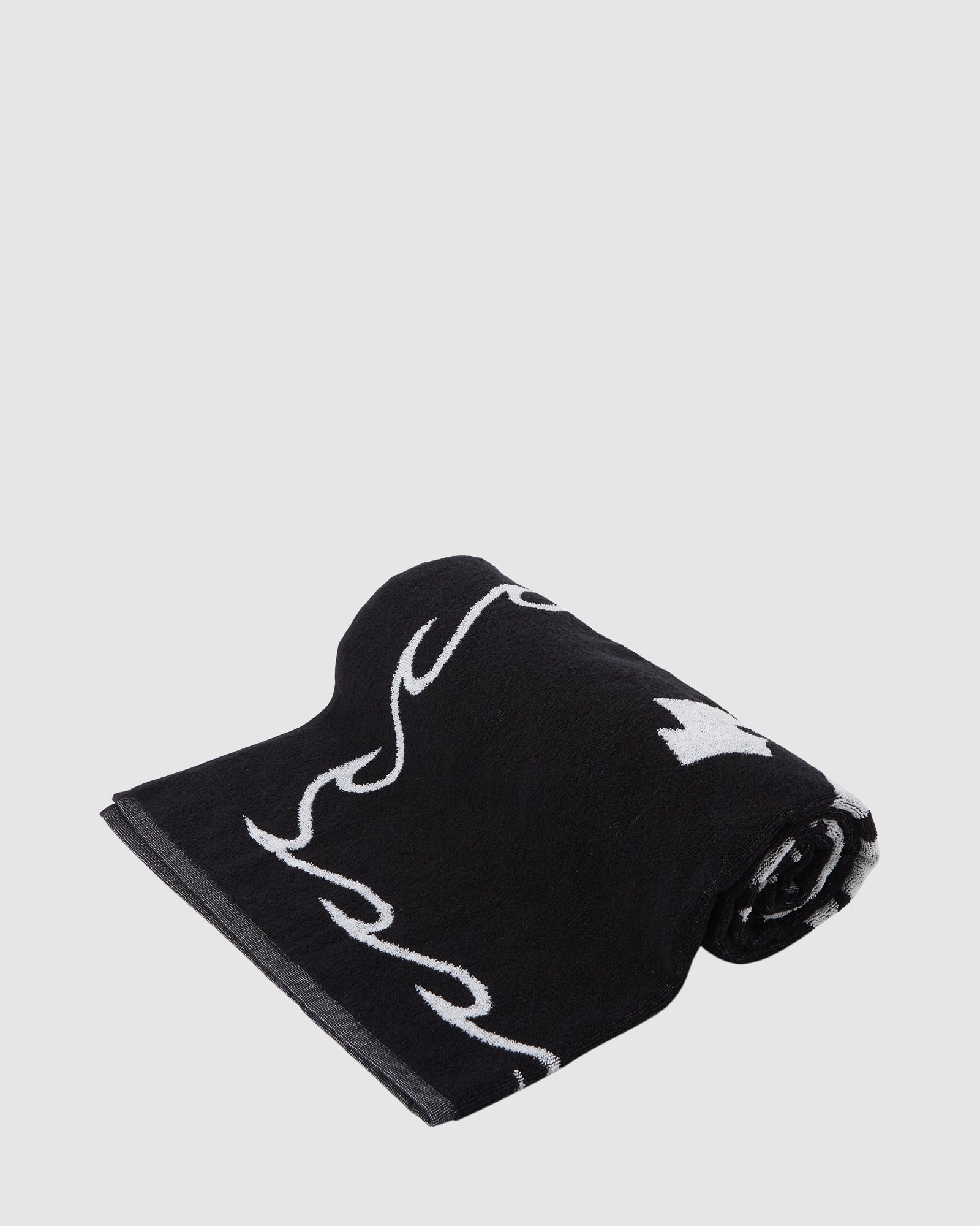Mens Arch Towel Black - Image 2