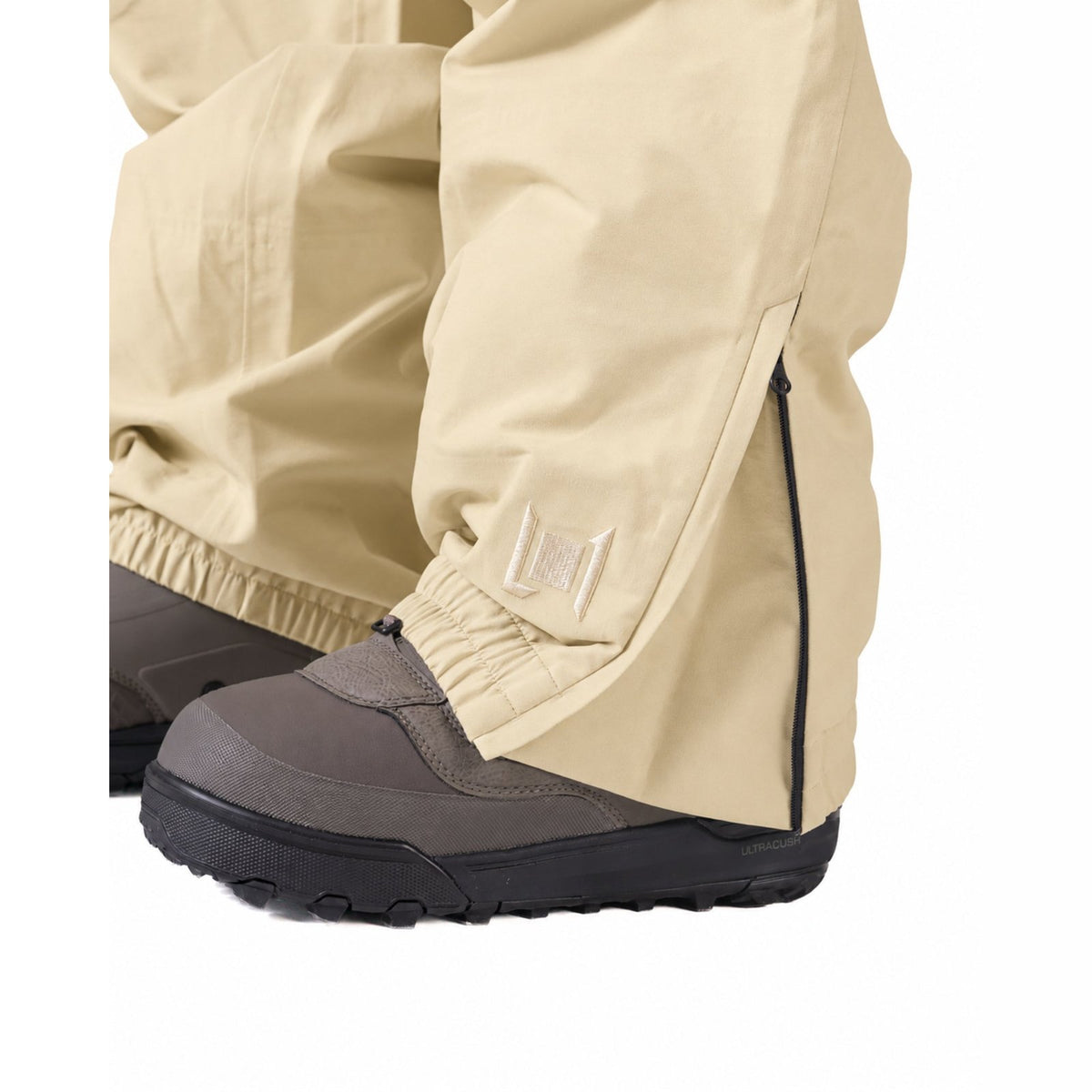 Axial Pro Pant Beige - Image 7