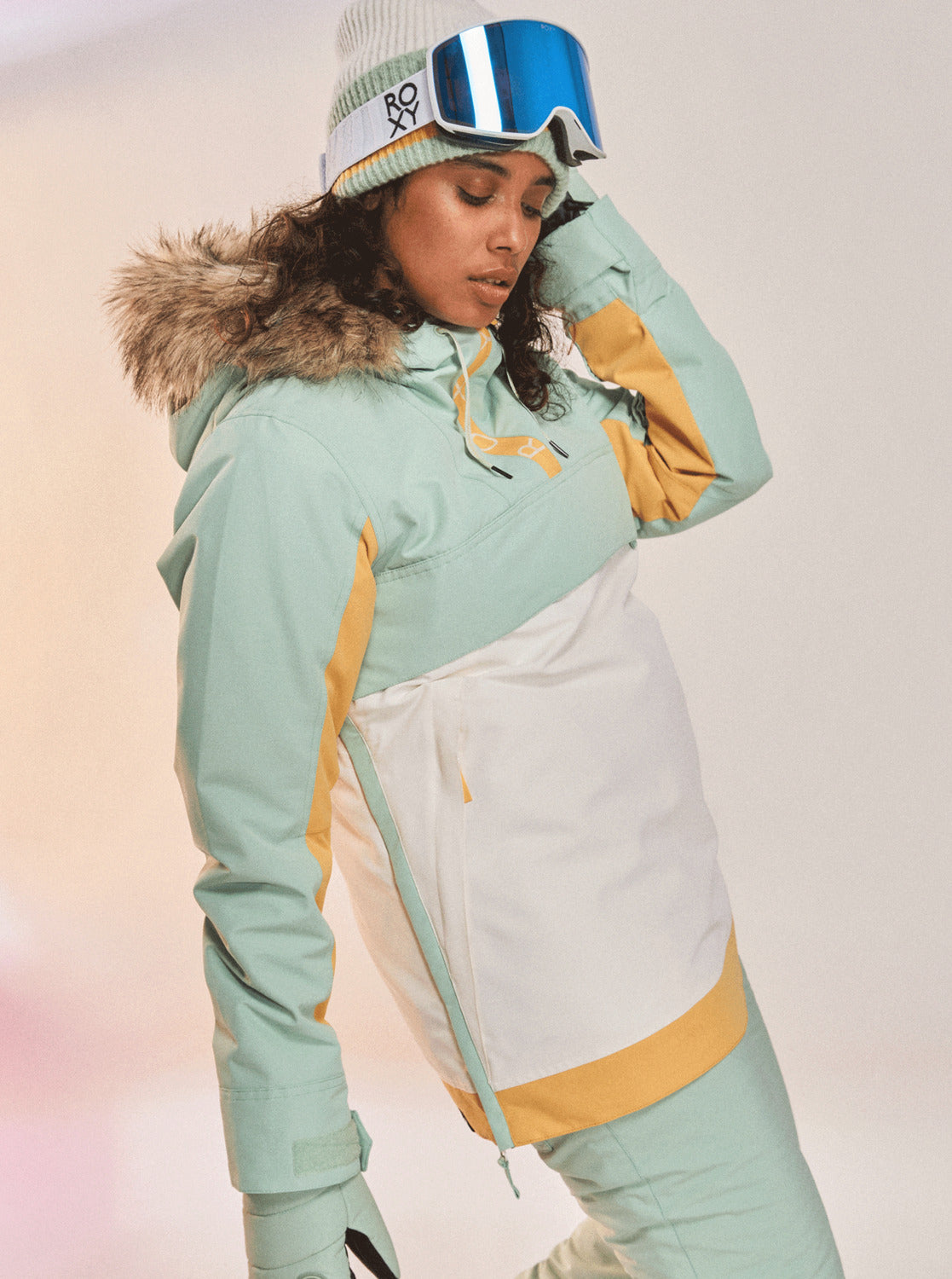 Womens Shelter Technical Snow Jacket