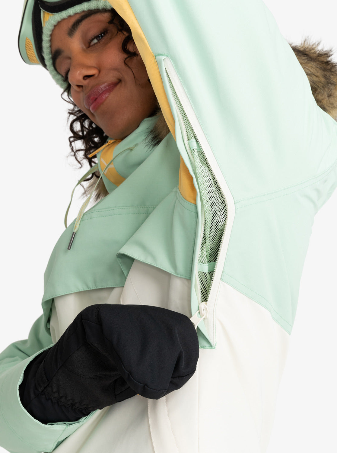 Womens Shelter Technical Snow Jacket