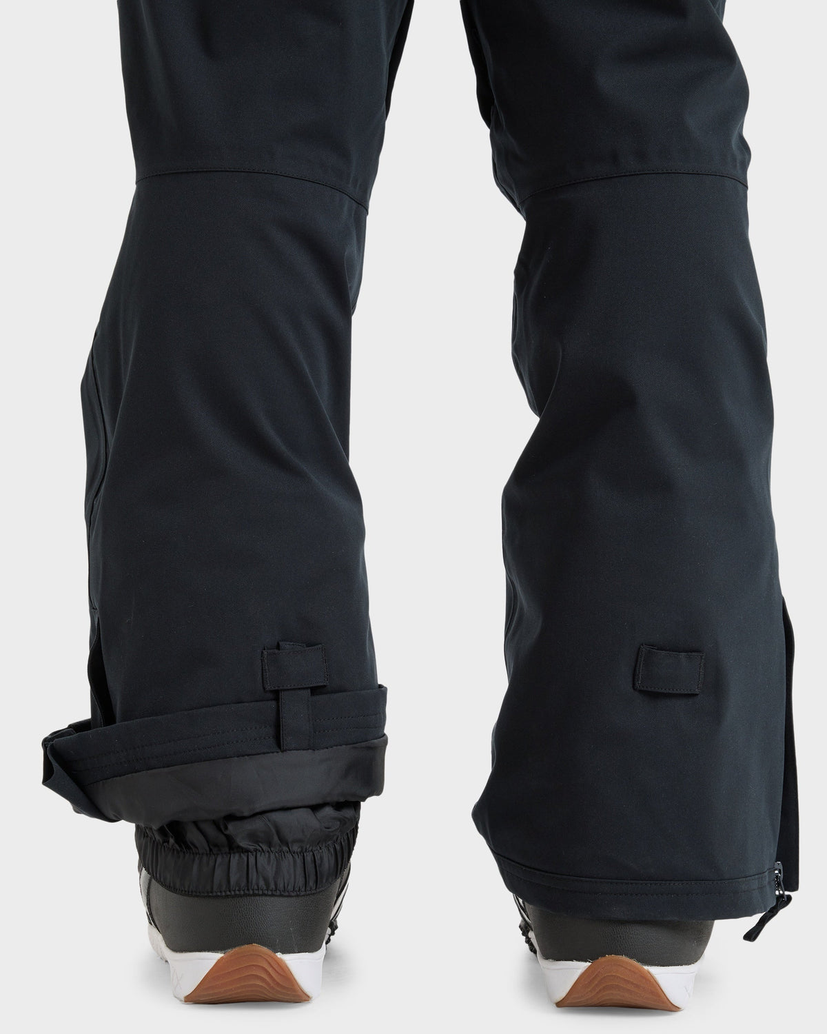 Womens Rideout Bib Snowboard Pants True Black - Image 8