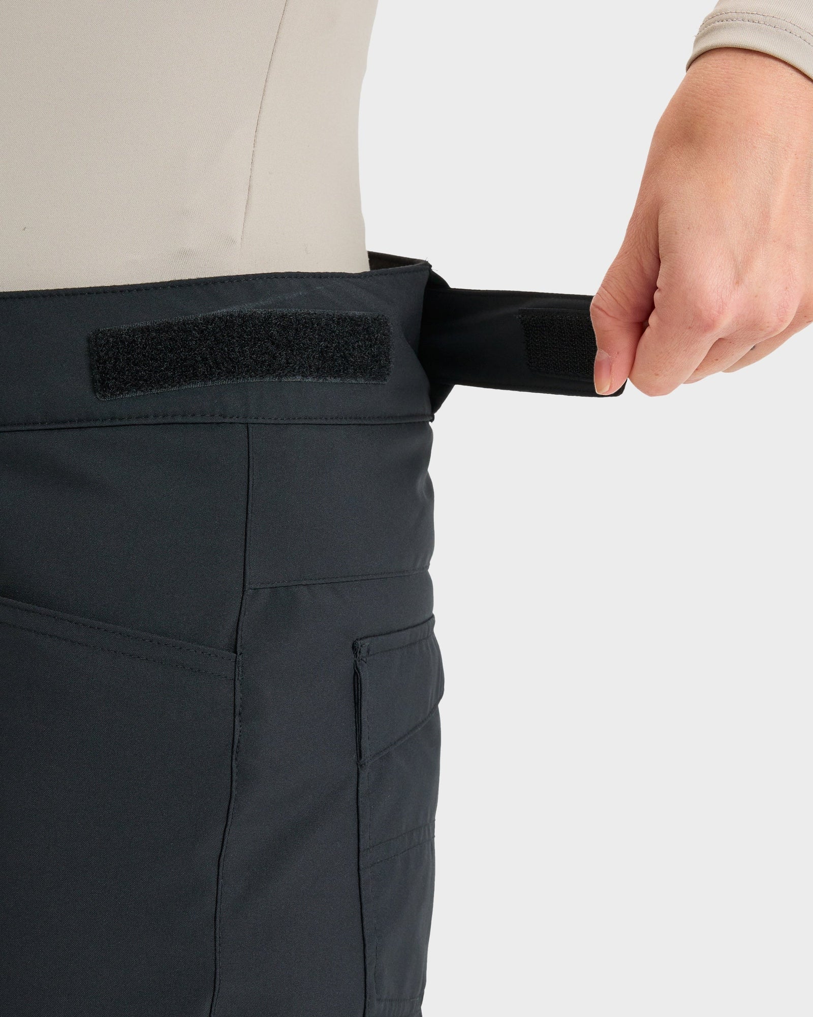 Womens Backyard Snowboard Pant True Black - Image 6