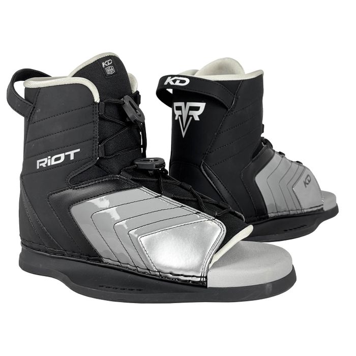 Riot Jnr Wake Boots BLACK/SILVER - Image 1