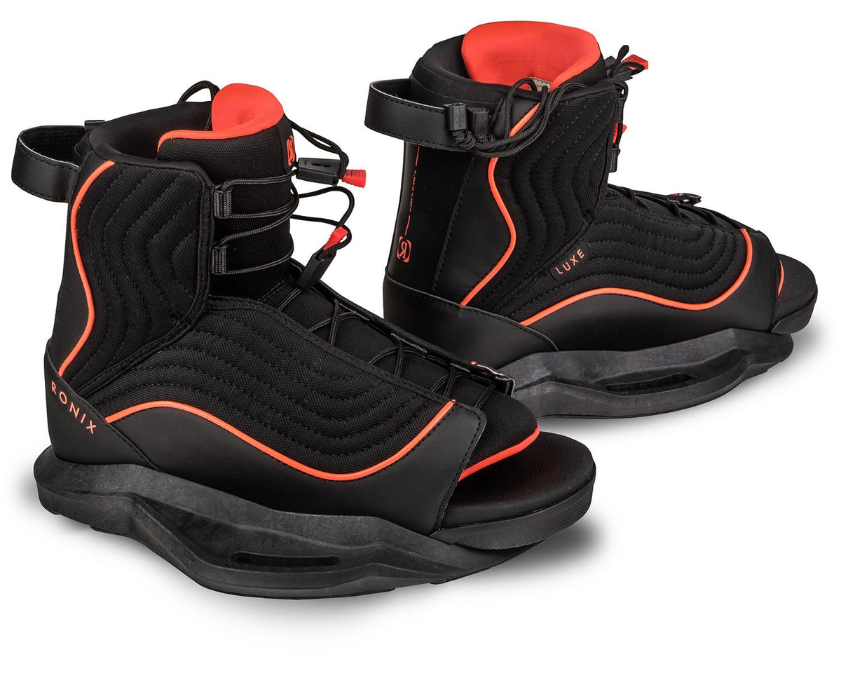 Krush Wakeboard w/ Luxe Boot Package - Image 9
