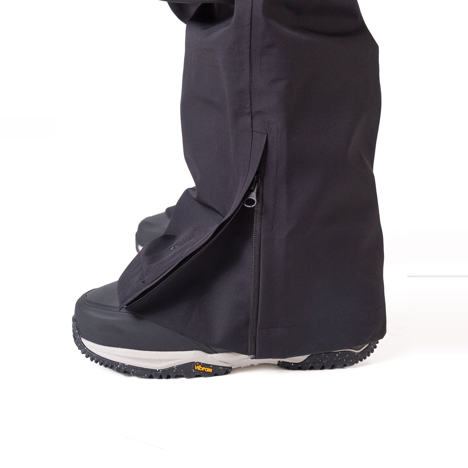 Lighthouse Bib Black - Image 7
