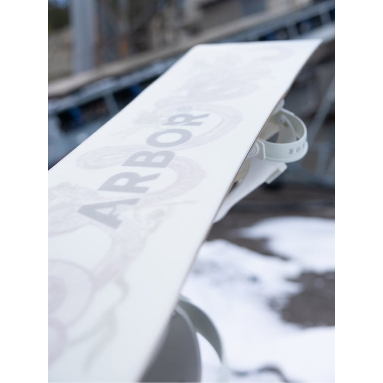Womens Cadence Snowboard - Image 8