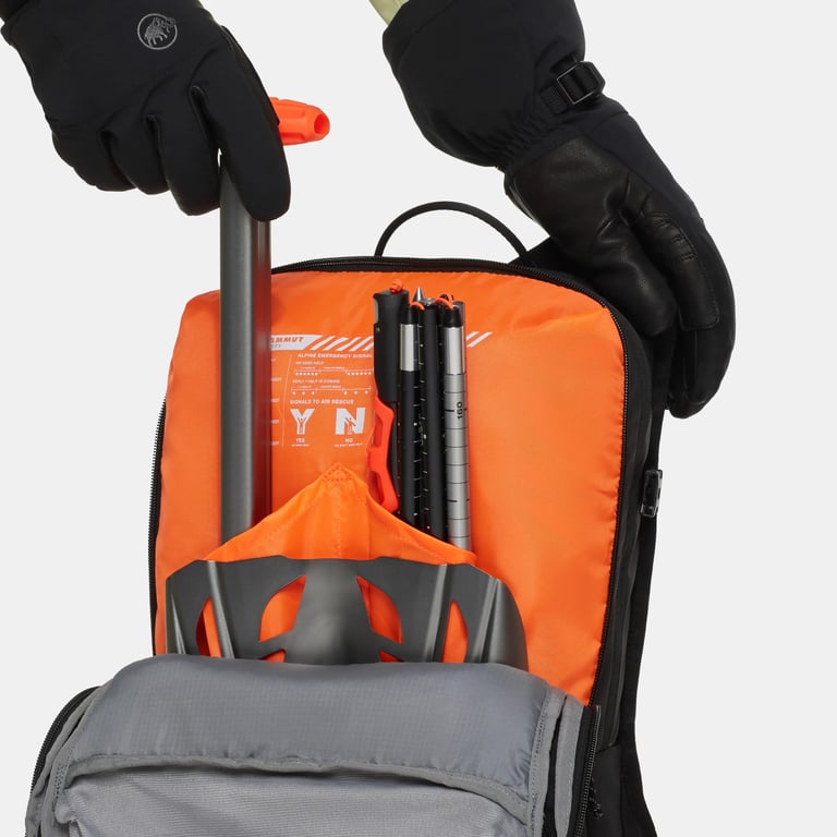 Womens Nirvana 18 Backpack - Image 4