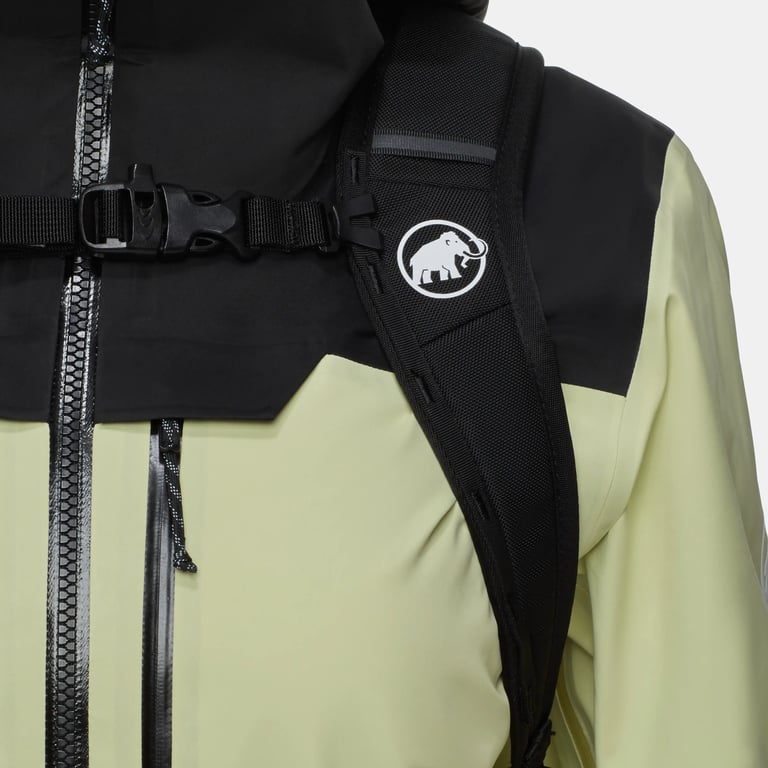 Womens Nirvana 18 Backpack - Image 5