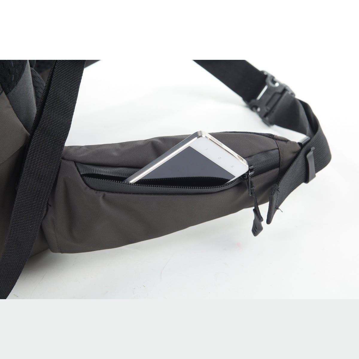 Slash 25 Pro Backpack Illuminating - Image 25