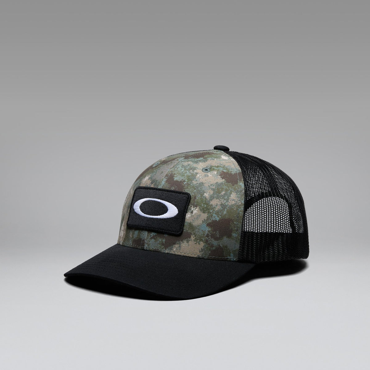 O Original Trucker Hat Camo Green - Image 1