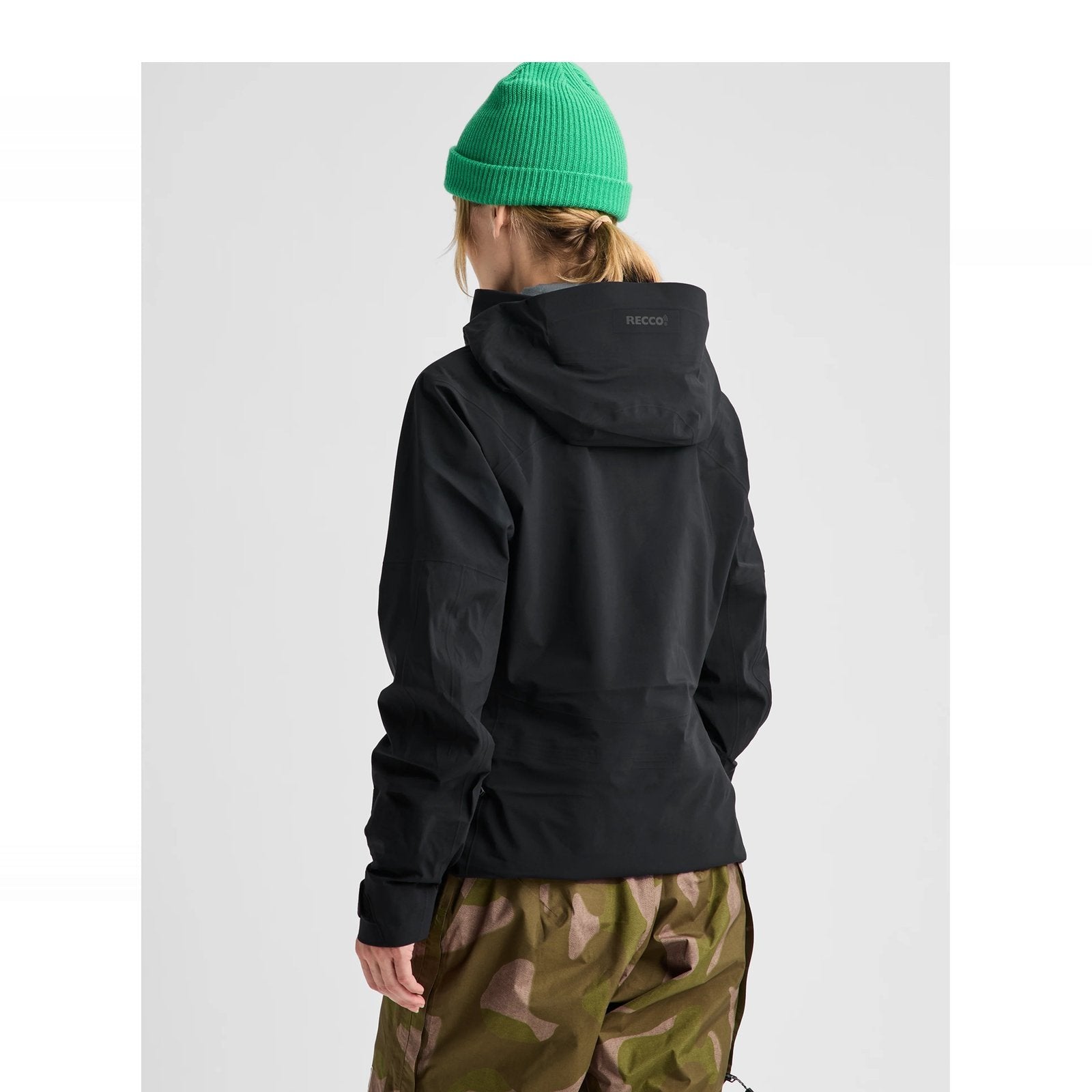 Womens [Ak] Kimmy Gore-Tex 3L Stretch Jacket True Black - Image 2
