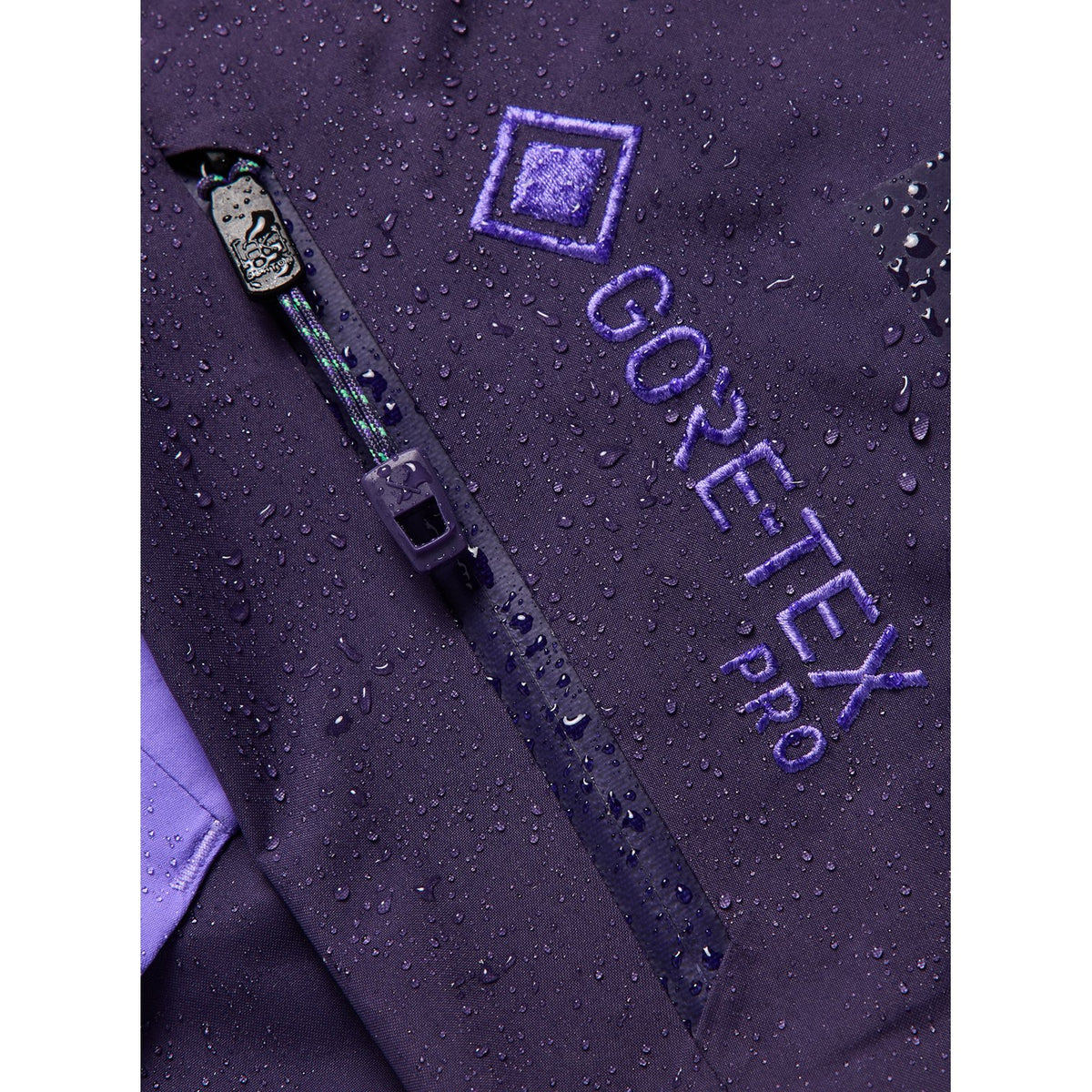 Womens [Ak] Acamar Gore-Tex Pro 3L Jacket Nightshade Purple / Purple Voltage - Image 10