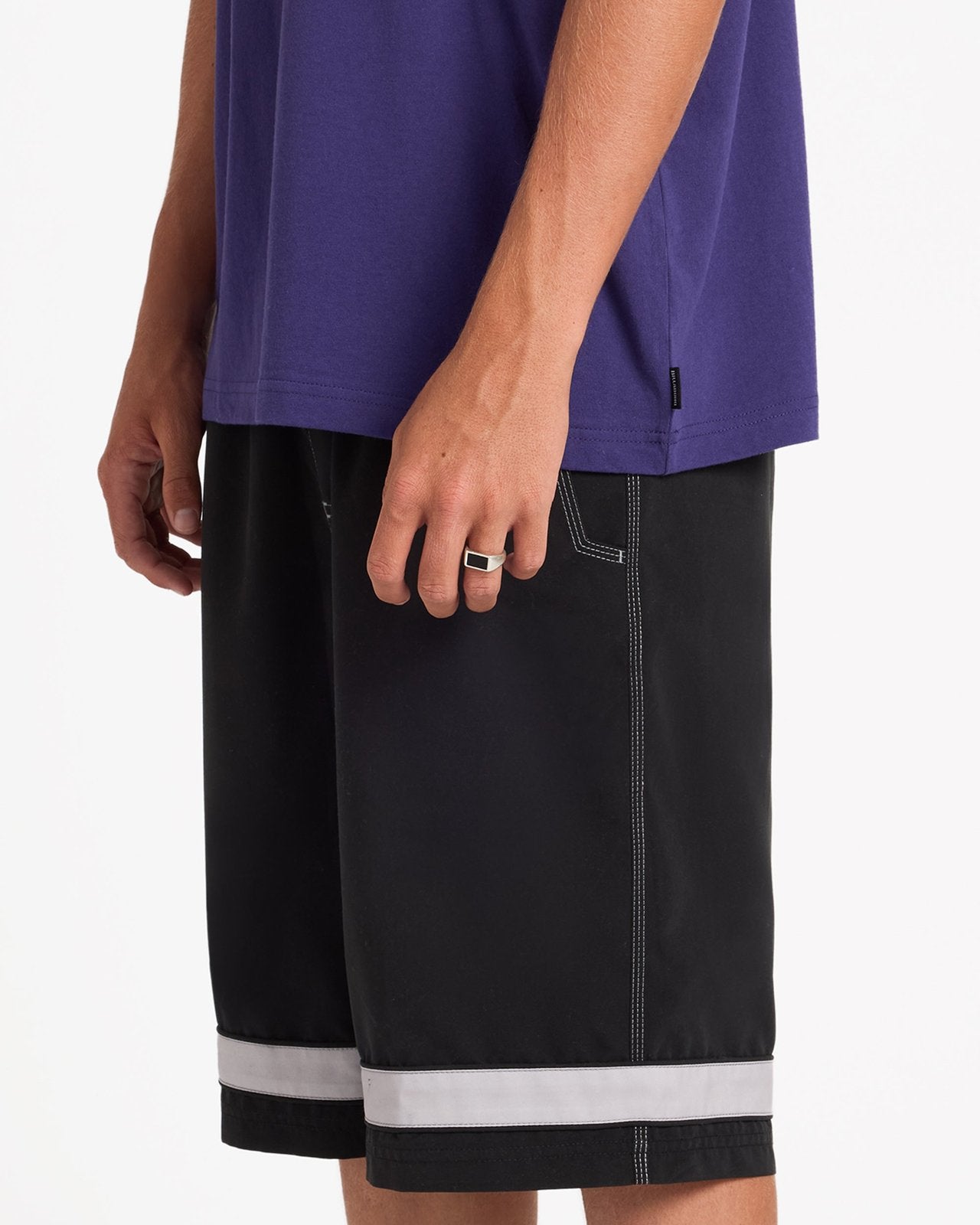 Mens Throw On 2.0 22" Off Black - Image 11