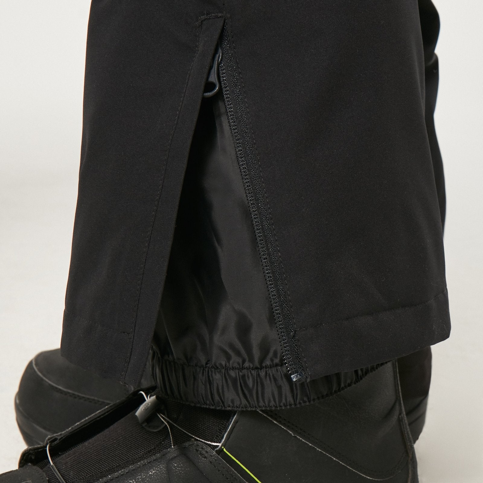 Best Cedar Rc Insulated Pant Blackout - Image 12