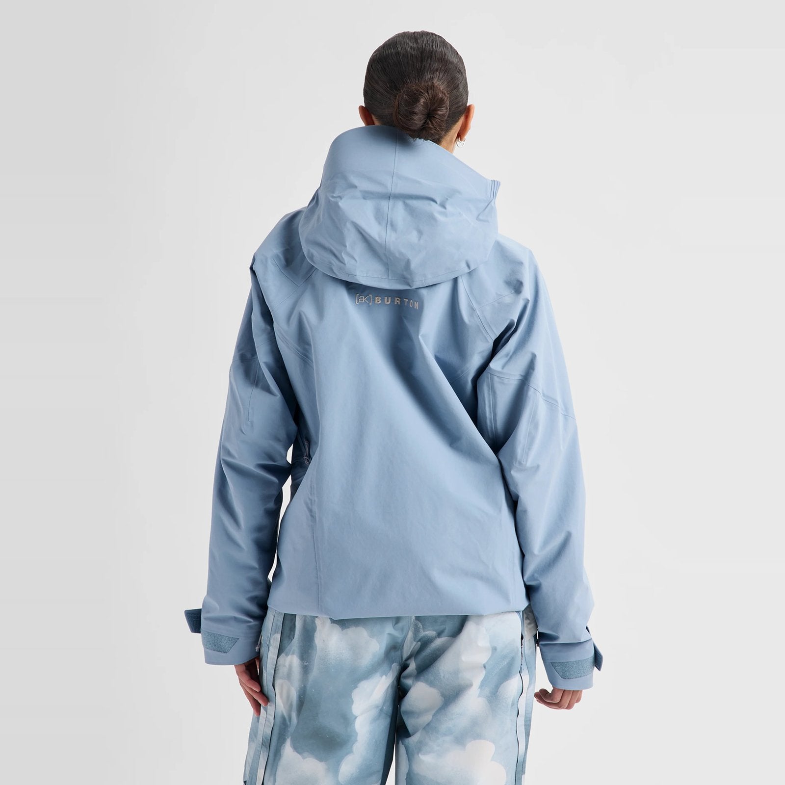 Womens [Ak] Cyclic Gore-Tex 2L Jacket Airstream Blue - Image 12
