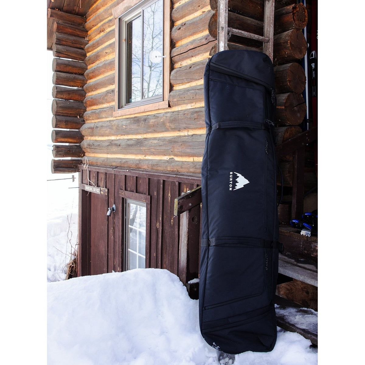Wheelie Flight Attendant Snowboard Bag True Black - Image 12