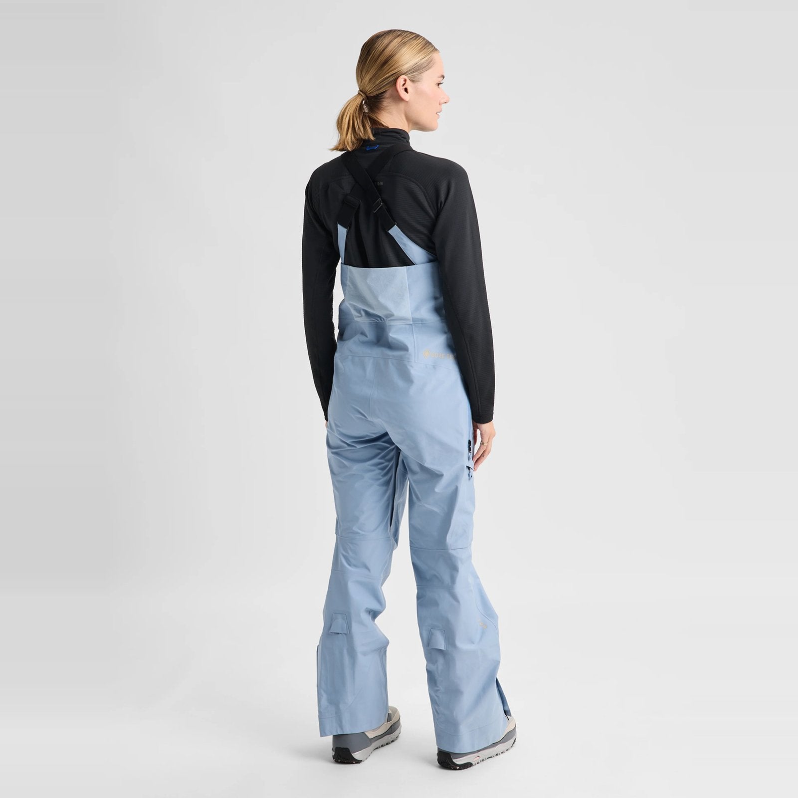 Womens [Ak] Kimmy Gore-Tex 3L Stretch Bib Pants True Black - Image 12