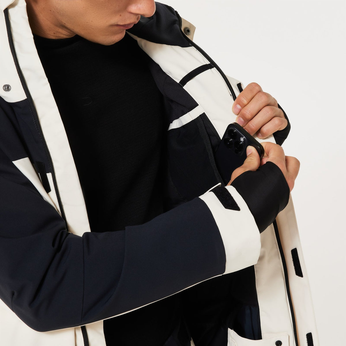 Tnp Tbt Insulated Jacket Mist / Black - Image 14
